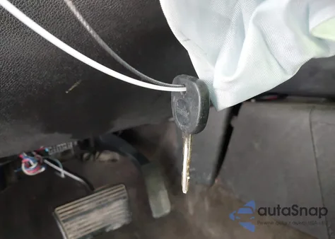 2011 Chevrolet Tahoe Lt из США, поврежденный, VIN 1GNSCBE02BR152078